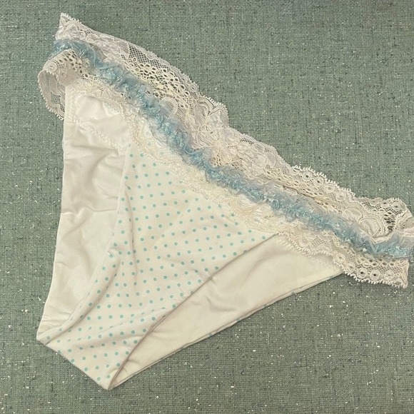 Beach Bunny Bride Bikini Bottom - Picture 2 of 8